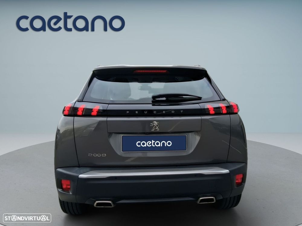 Peugeot 2008 1.2 PureTech Allure Pack EAT8 - 11