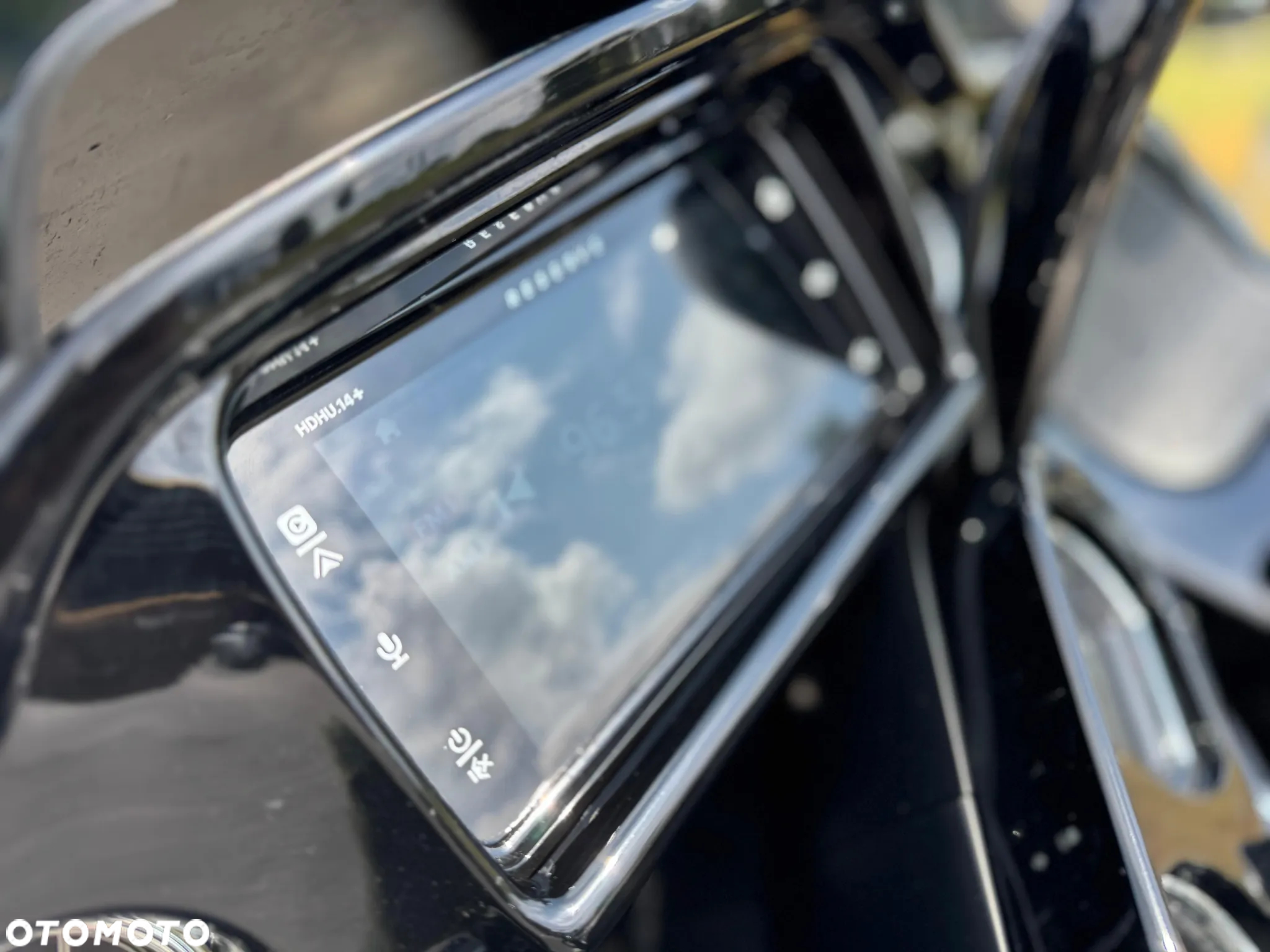 Harley-Davidson Touring Road Glide - 16