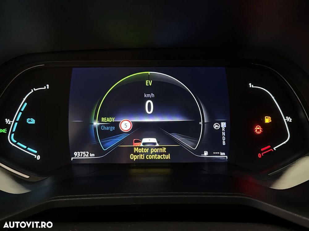 Renault Clio - 11
