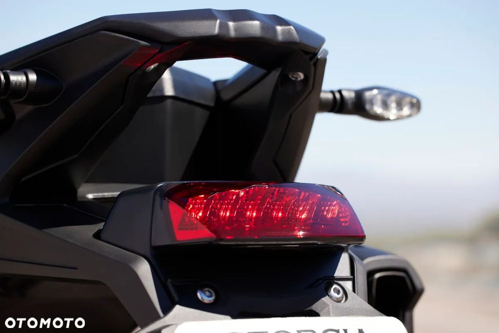 Triumph Tiger - 17