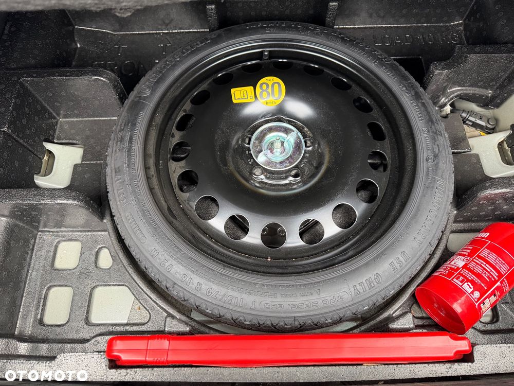 Opel Astra 1.4 T GPF Enjoy S&S - 28