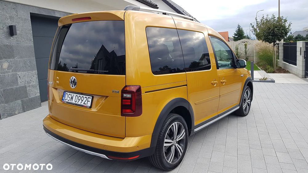 Volkswagen Caddy 2.0 TDI Alltrack DSG - 28