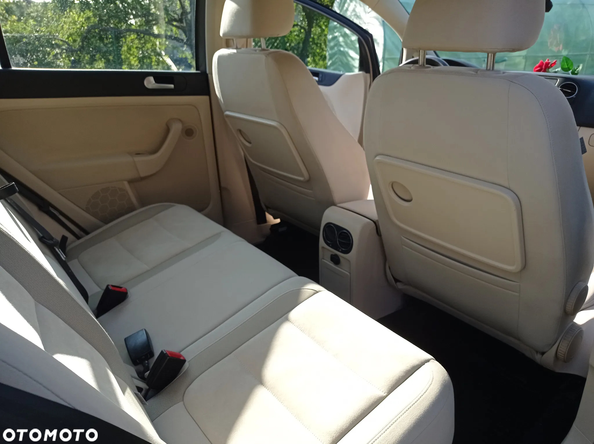 Volkswagen Golf Plus 2.0 TDI Sportline - 16