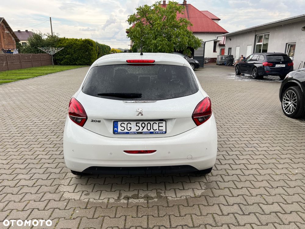 Peugeot 208 1.2 PureTech GPF Allure S&S - 7