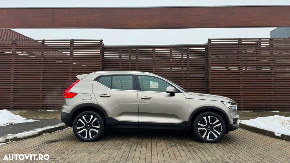 Volvo XC 40 D4 AWD Geartronic Inscription - 7