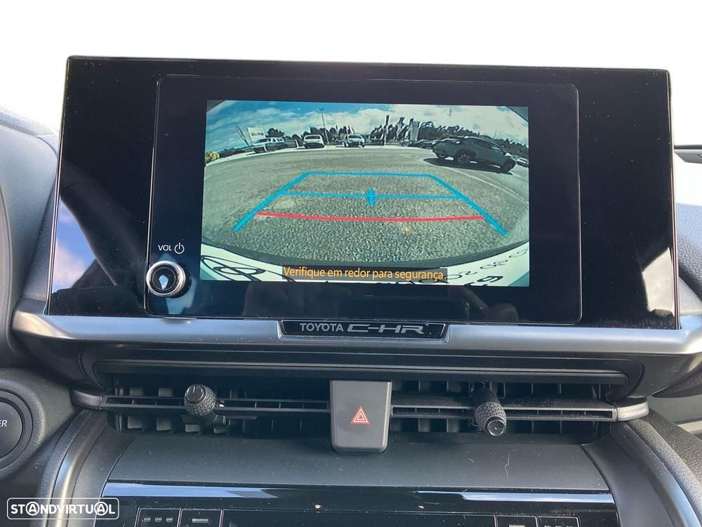 Toyota C-HR 2.0 HDF Plug-in Business - 27