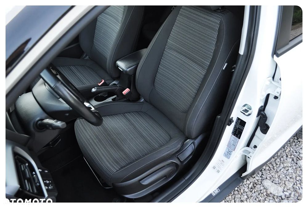Kia Stonic 1.4 Vision - 21