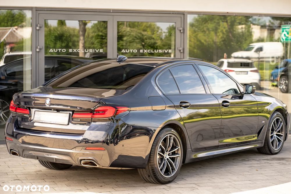 BMW Seria 5 520d M Sport sport - 22