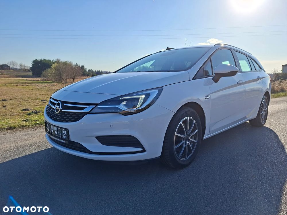 Opel Astra 1.6 D Start/Stop 120 Jahre - 10