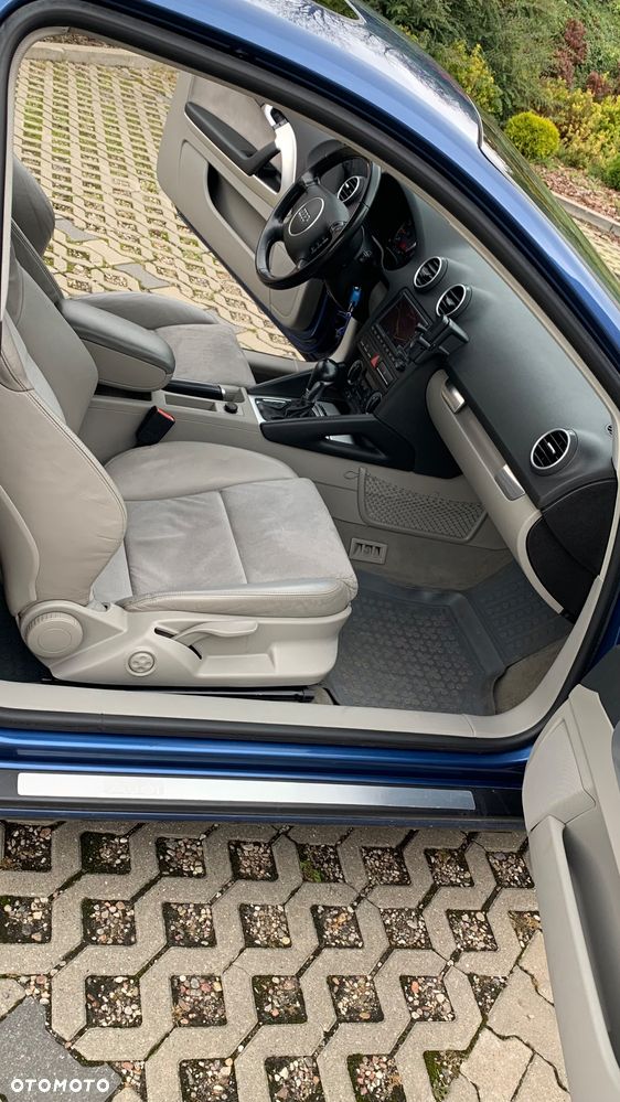 Audi A3 2.0T FSI Ambiente S tronic - 34