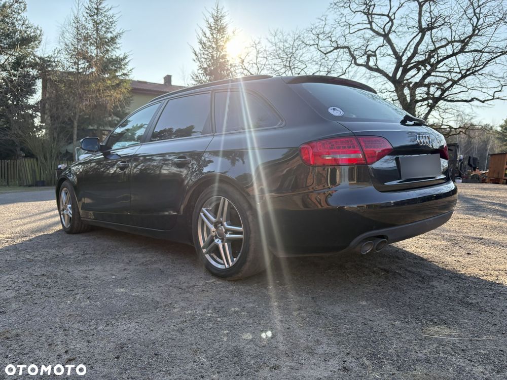 Audi A4 Avant 2.0 TDI Multitronic - 11