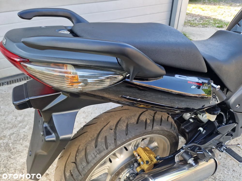 Honda CBF - 28