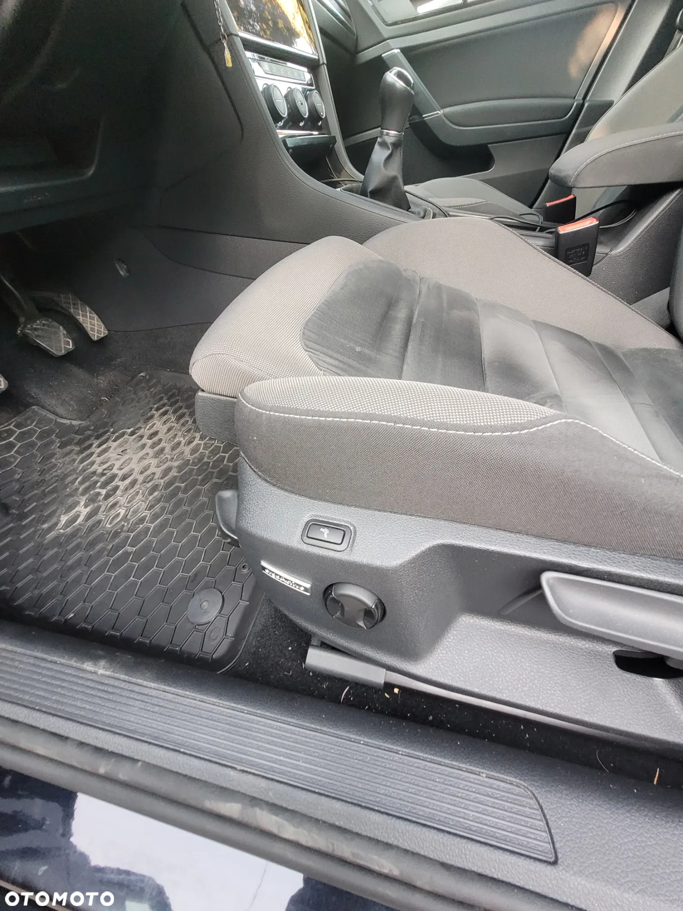 Volkswagen Golf VII 1.6 TDI BMT Highline - 2