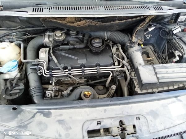 Para peças VOLKSWAGEN Touran (1T) - 20