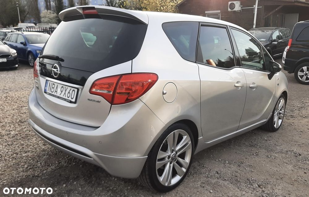 Opel Meriva 1.4 T Cosmo - 4