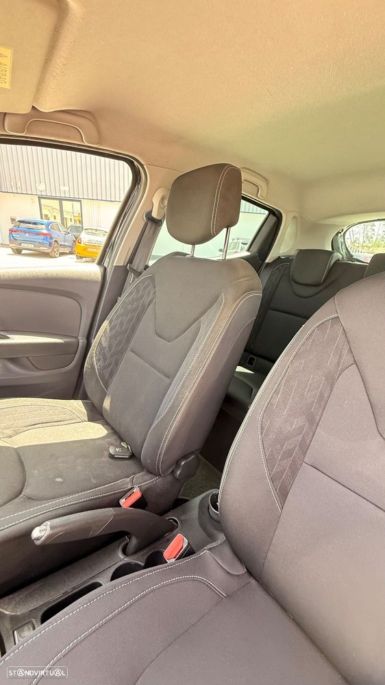 Renault Clio 0.9 TCe Limited Bi-Fuel - 14