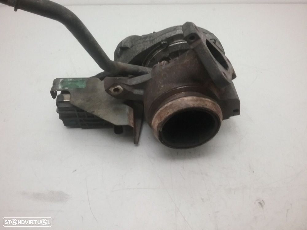 Turbo MERCEDES-BENZ E 220 CDI (W211) REF. A6460960499 MOTOR OM646.961 - 1