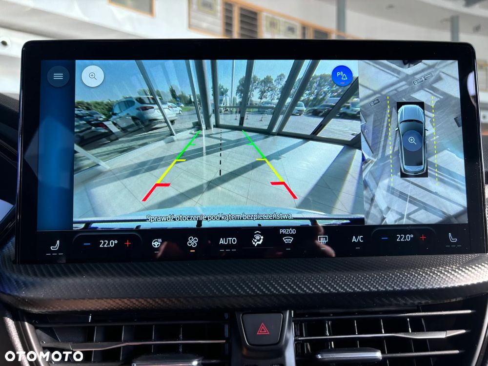 Ford Kuga 1.5 EcoBoost ST-LINE - 11