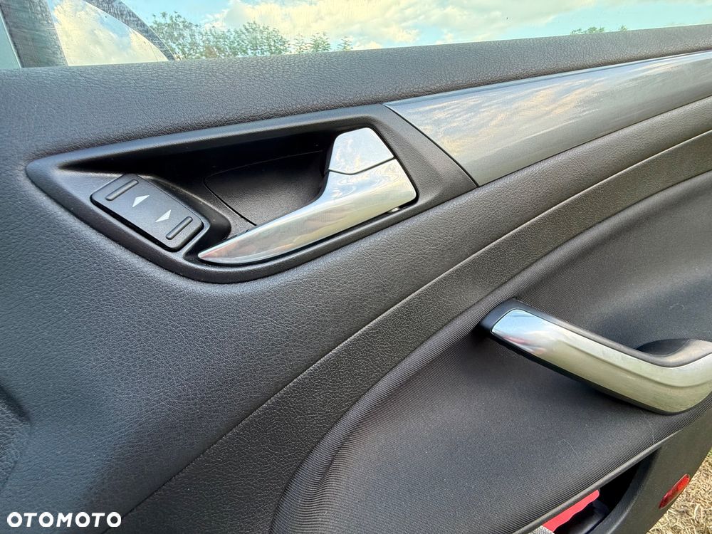 Ford Mondeo 2.0 Trend - 18