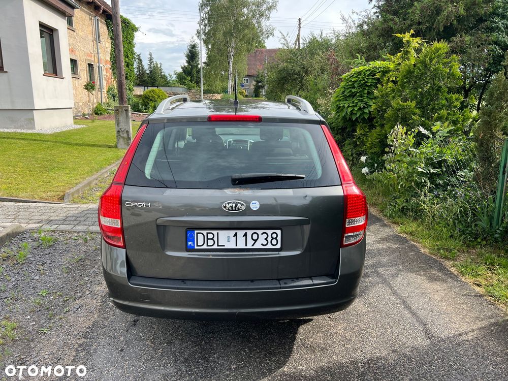 Kia Ceed 1.4 CVVT LX - 6