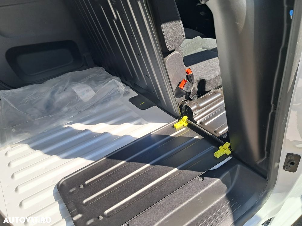 Citroën BERLINGO FURGON L2 - 15