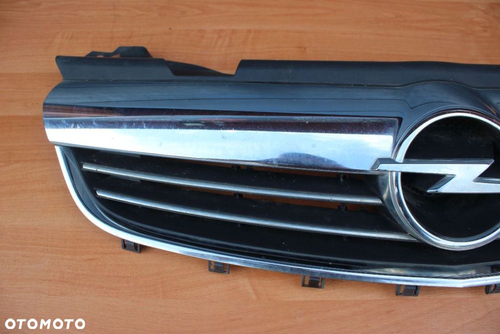 ATRAPA GRILL MASKI OPEL ZAFIRA B LIFT CHROM LIFT EUROPA ORYGINAŁ - 4