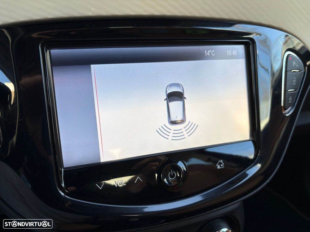 Opel Adam 1.0 T Rocks - 32