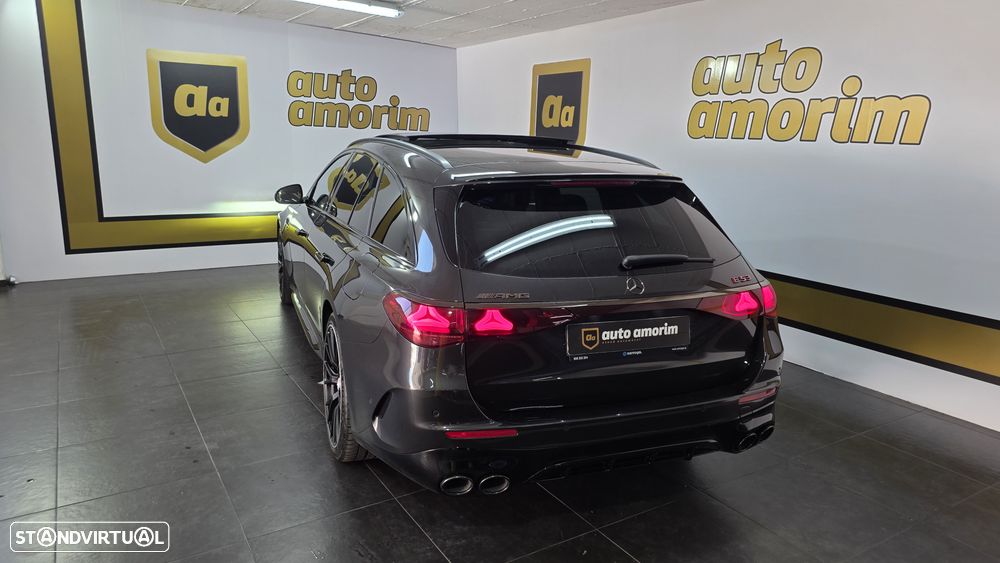 Mercedes-Benz E 53 AMG Hybrid 4Matic+ - 14