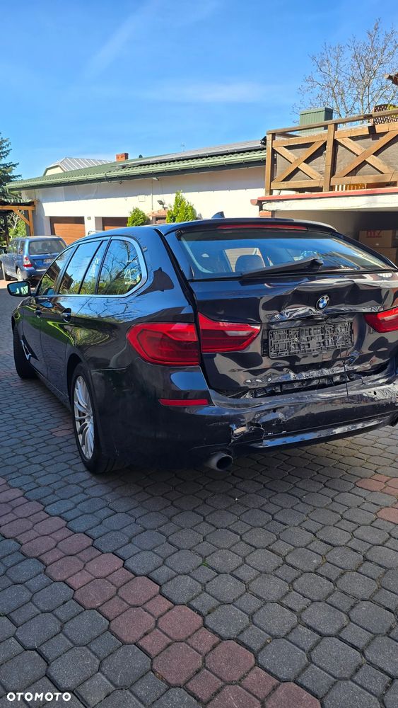 BMW Seria 5 520i GPF - 8