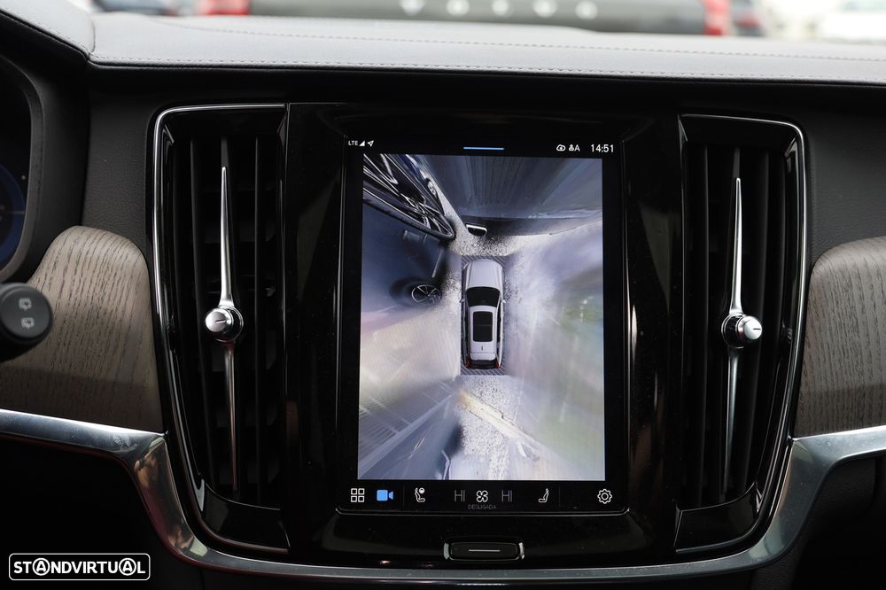 Volvo V90 2.0 T8 PHEV Plus Dark AWD - 28