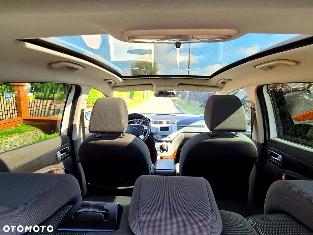Ford Kuga 2.0 TDCi 4x4 Titanium - 21