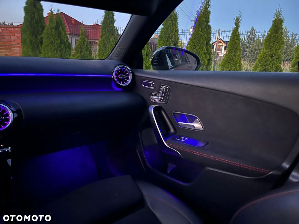 Mercedes-Benz Klasa A 200 AMG Line 7G-DCT - 14