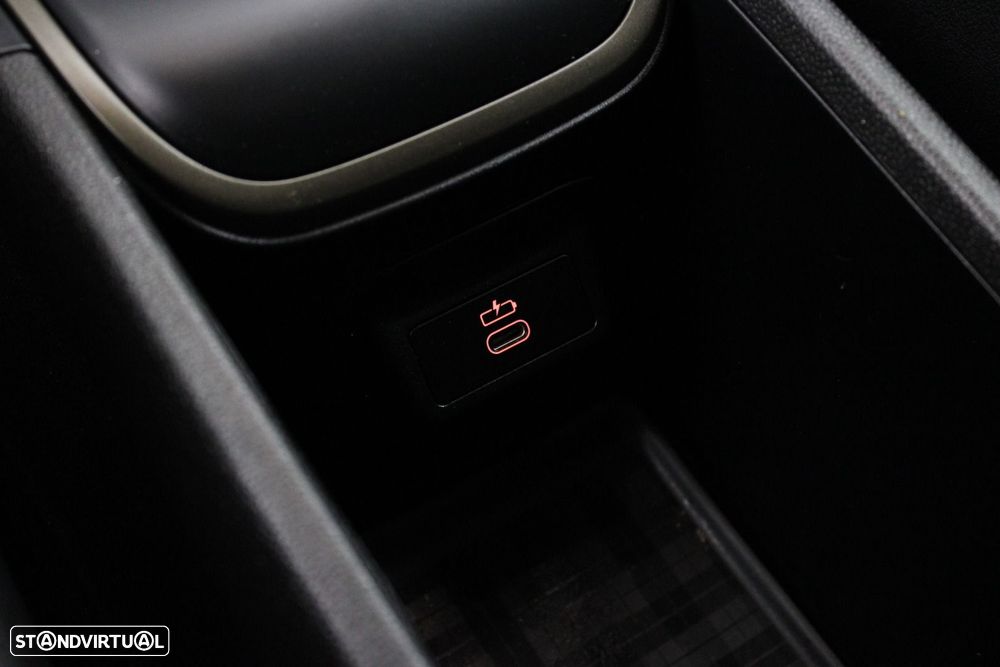 MINI Countryman Cooper SE ALL4 Auto - 33