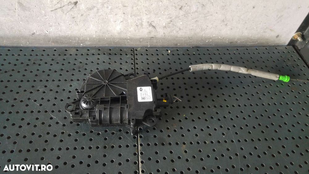 Modul motoras mecanism deschidere haion stanga land rover range rover 4 vogue l405 cpla404c10ca - 1
