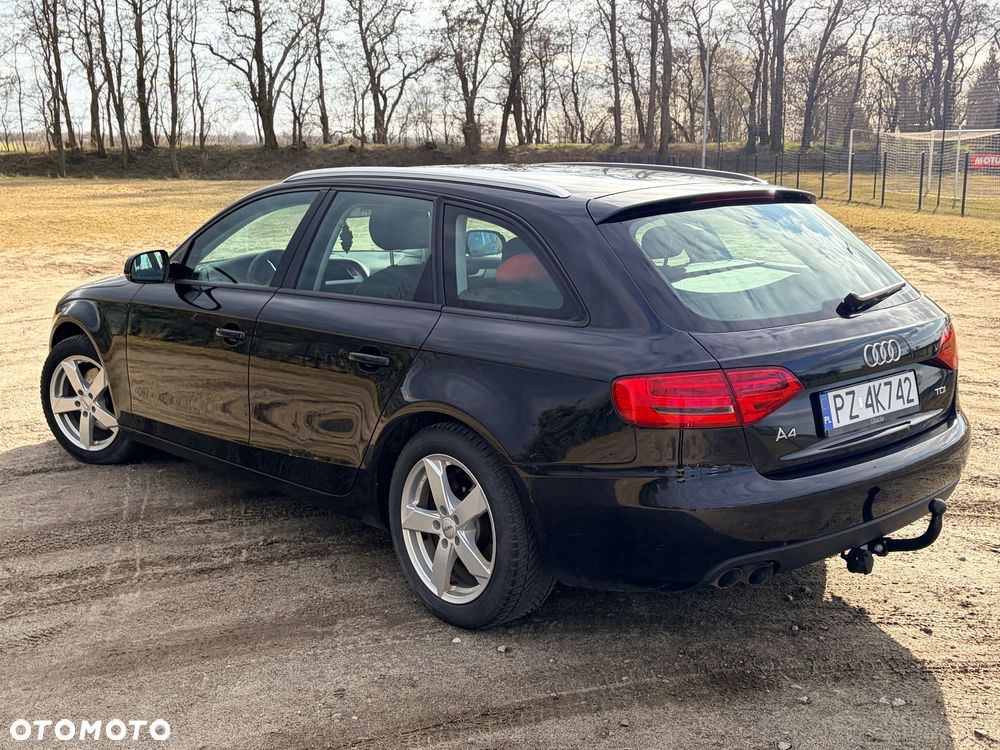 Audi A4 Avant - 13