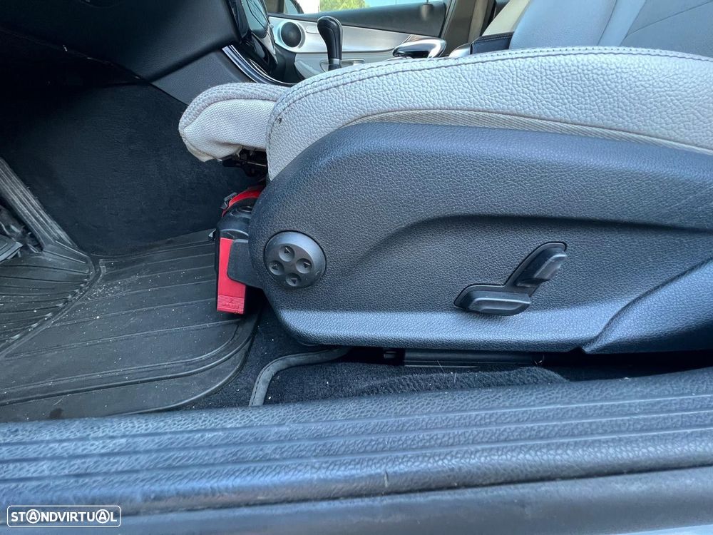 Mercedes-Benz C 200 BlueTEC Avantgarde - 12