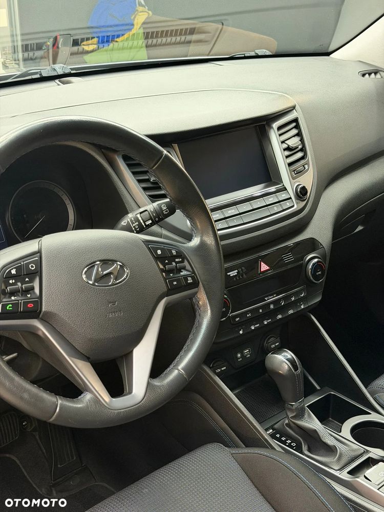 Hyundai Tucson 2.0 CRDi 4WD Automatik Style - 22