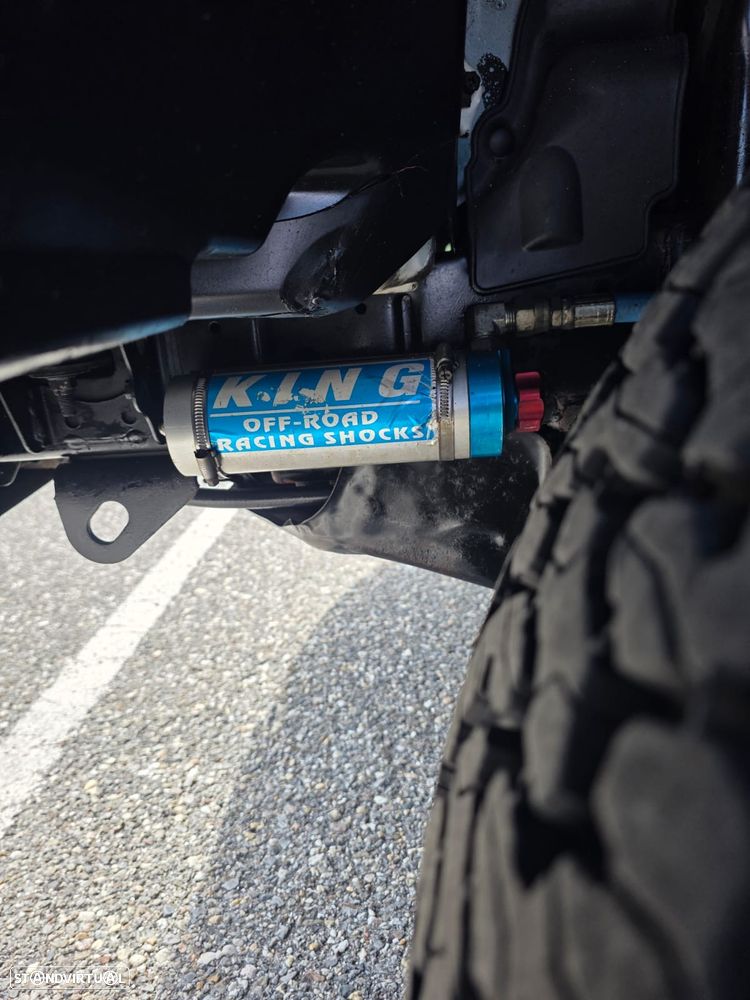 Toyota Land Cruiser 100 Auto Executive - 3