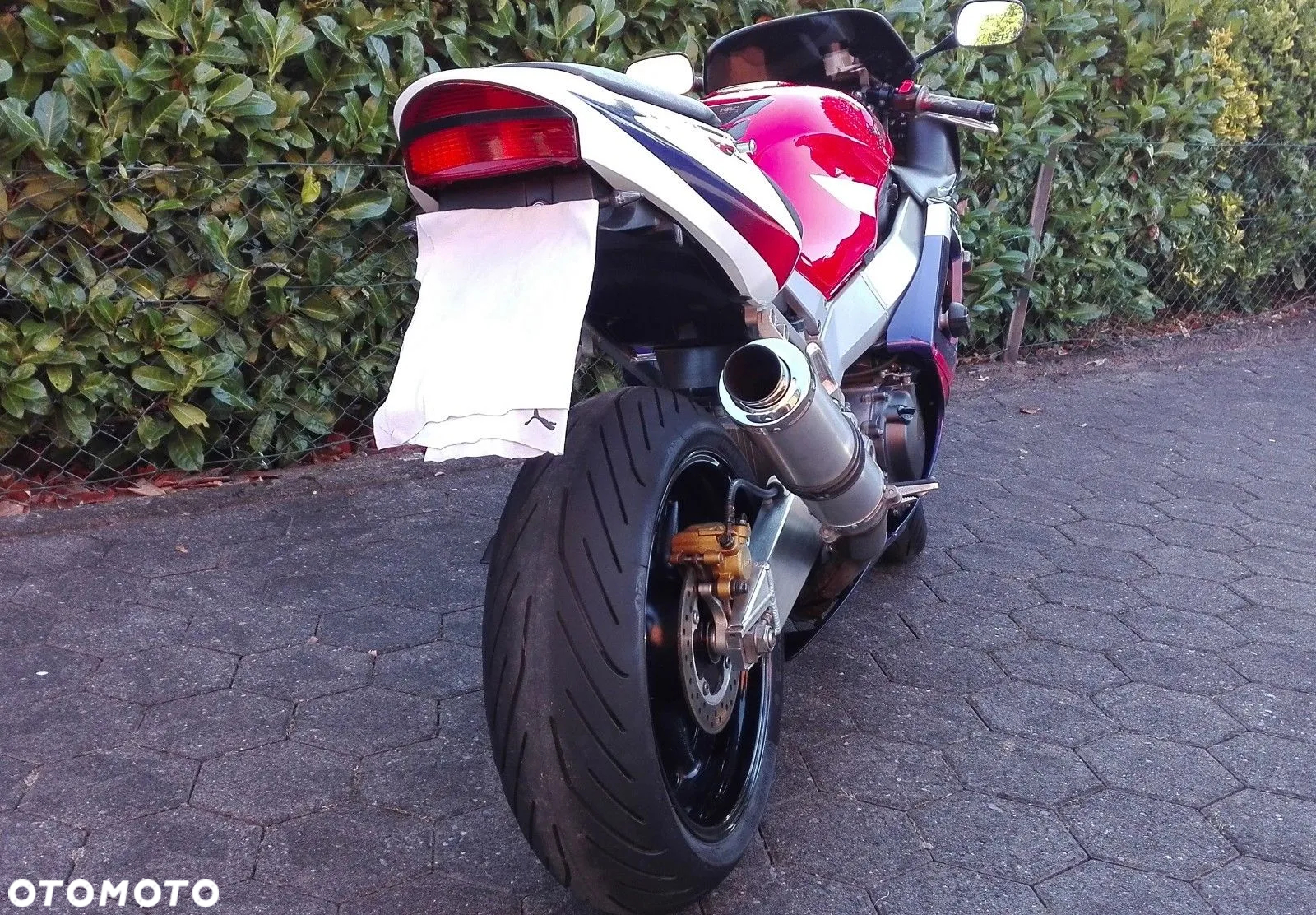 Honda CBR - 25