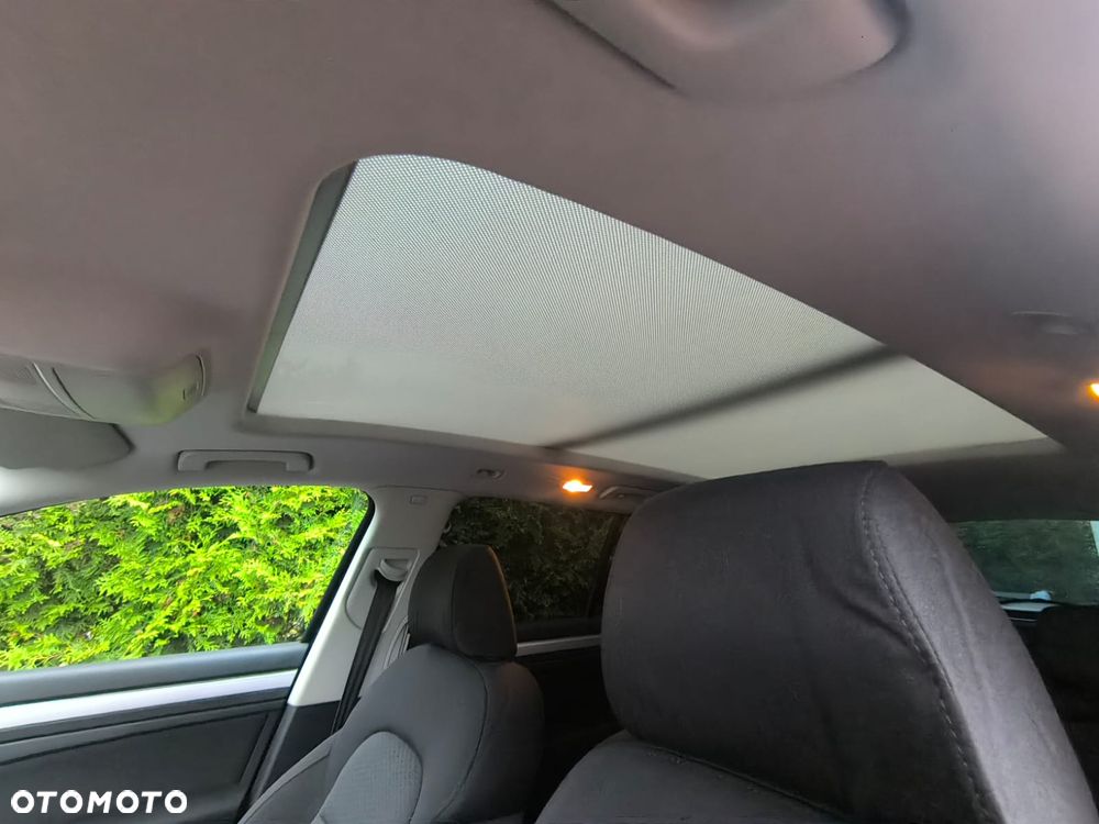 Skoda Superb 2.0 TDI Ambition DSG - 28