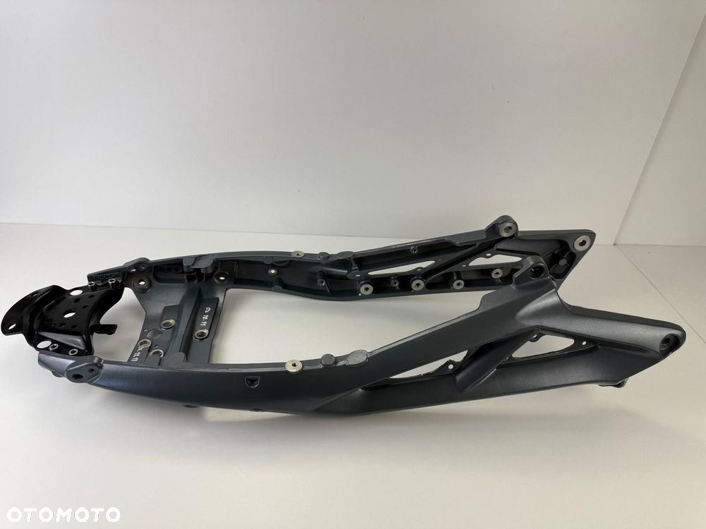 Stelaż tył Triumph Street Triple 675 2013-17 - 1