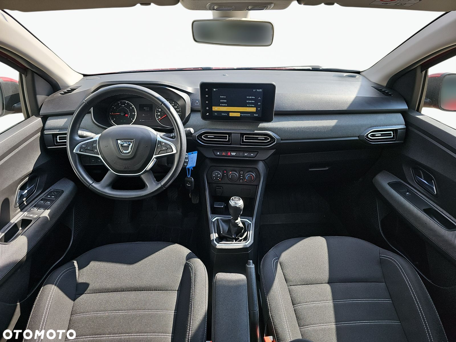 Dacia Sandero - 9