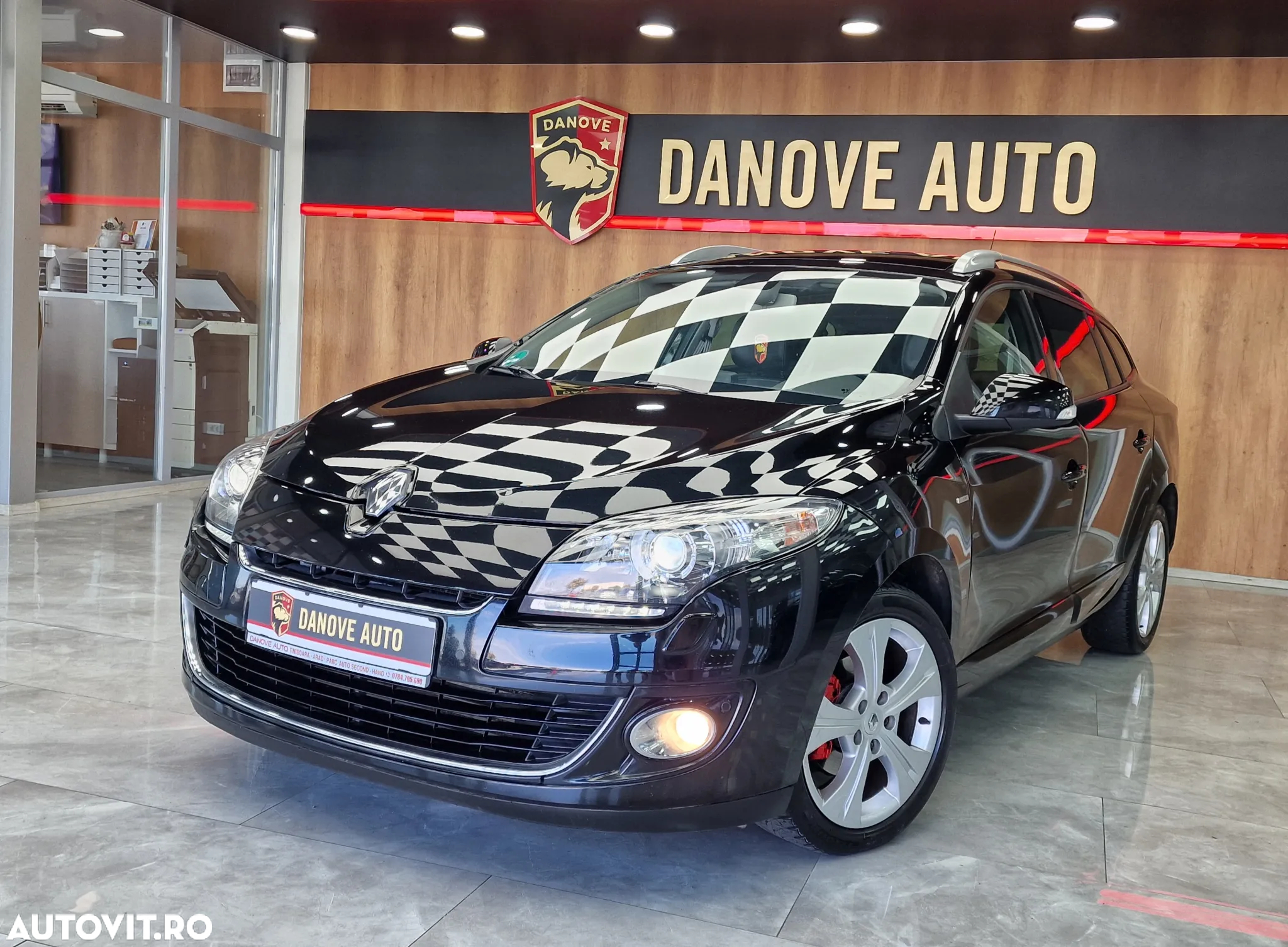 Renault Megane dCi 110 FAP EDC Bose Edition - 9