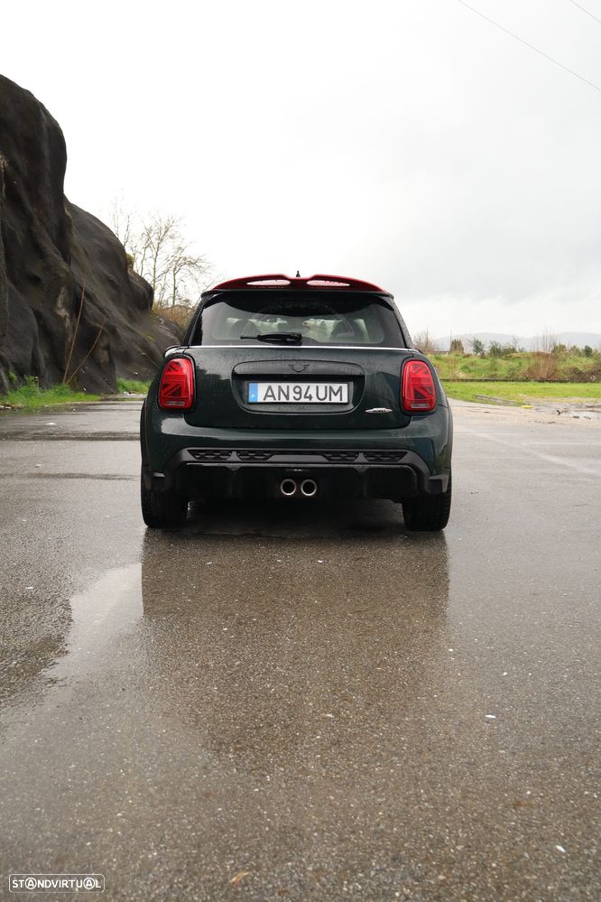 MINI 3 Portas John Cooper Works Plus Auto Desportiva - 2