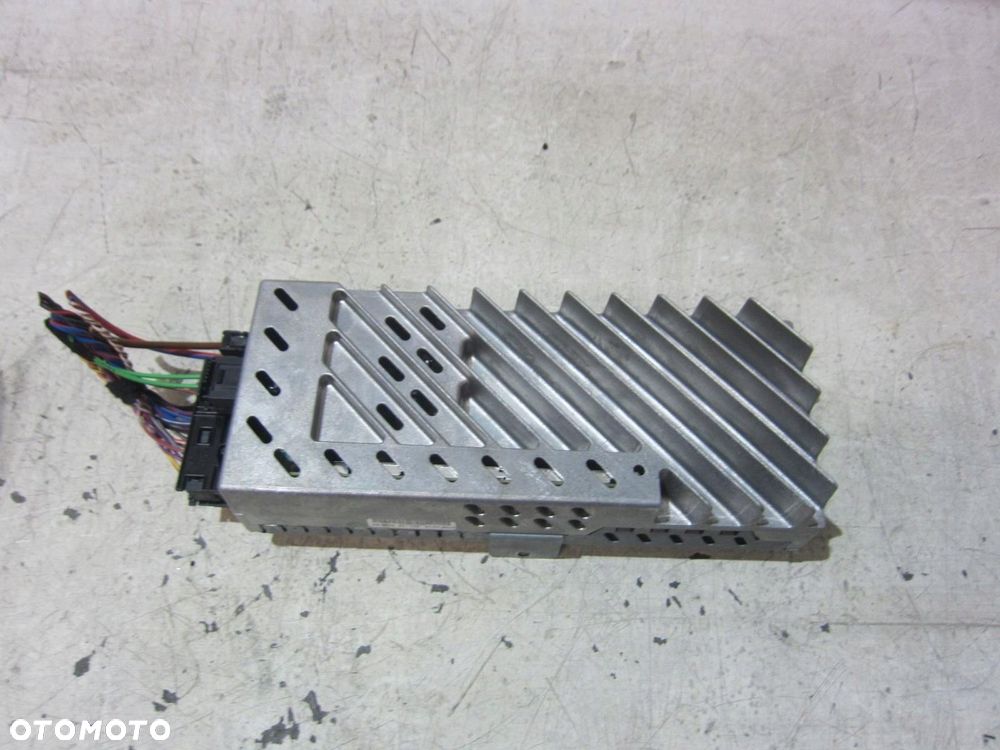 BMW F10 F06 WZMACNIACZ HARMAN HIFI AMPLITUNER 9264953 9296113 65129264953 - 1