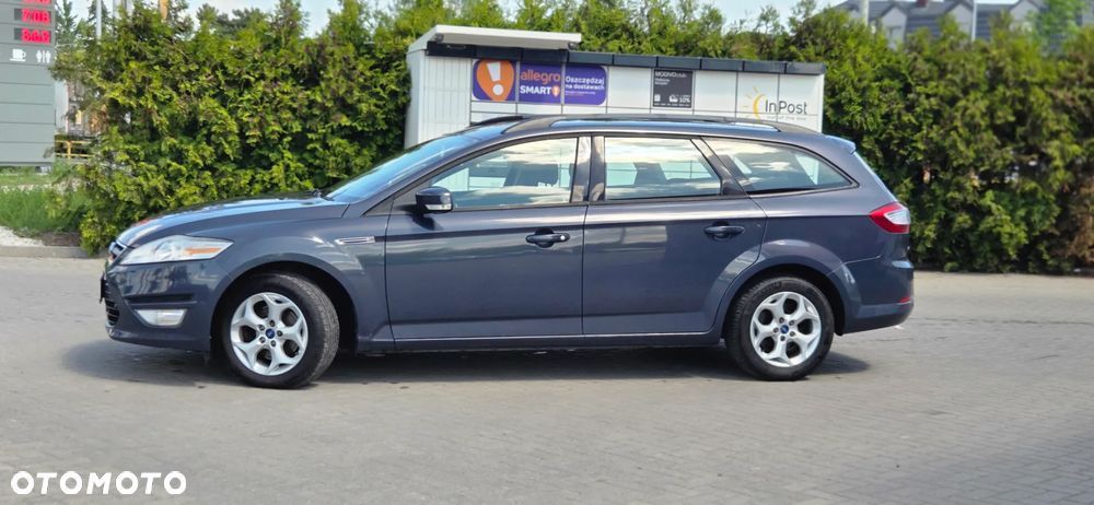 Ford Mondeo 2.0 TDCi Ghia - 9