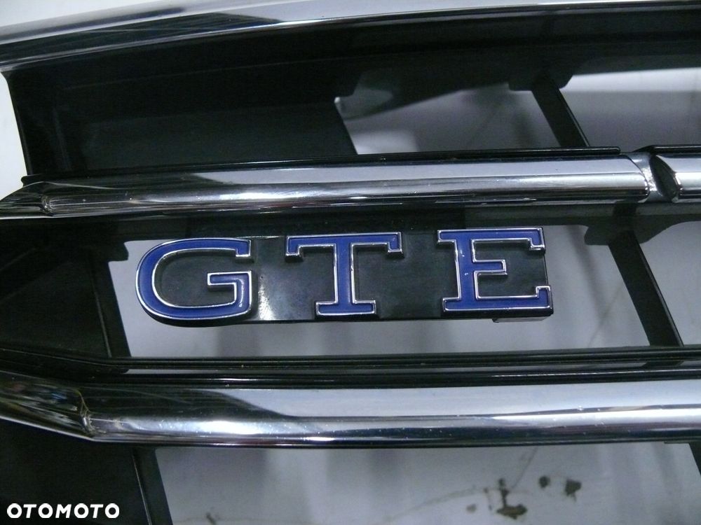 ATRAPA GRILL VOLKSWAGEN PASSAT B8 GTE 3G0 2019 LIFT - 2