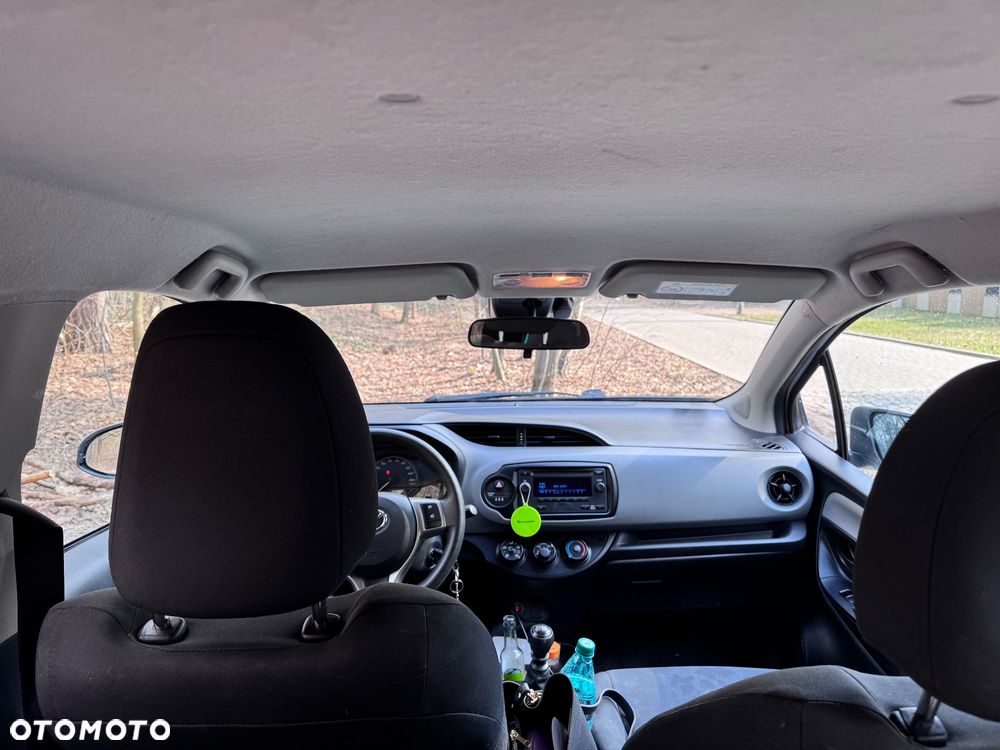 Toyota Yaris - 7