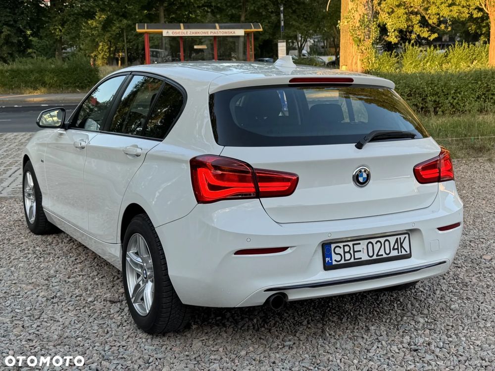 BMW Seria 1 118i Sport Line - 4