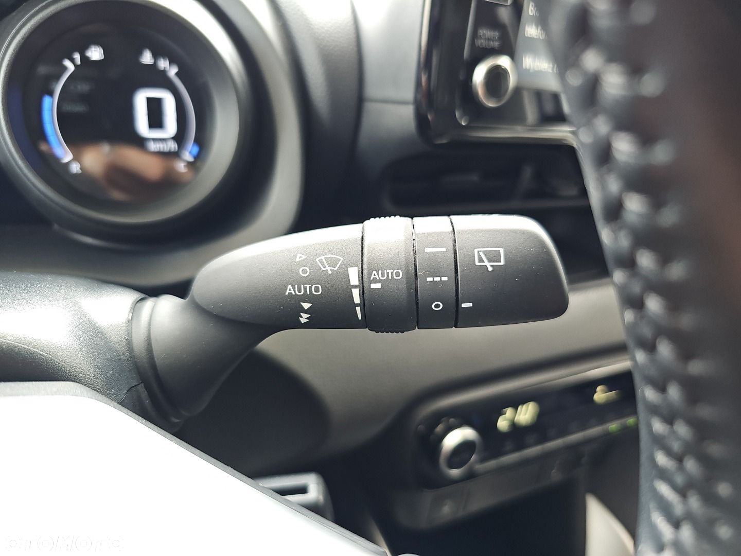 Toyota Yaris - 19